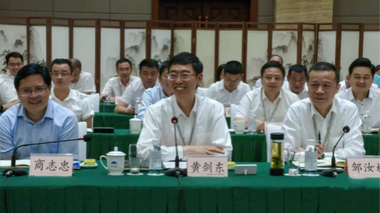 共赢发展眉山天府新区与丹棱县签署区域合作框架协议